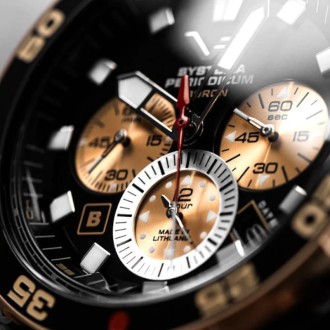 Hodinky Vostok VK67-650E721LESIGR