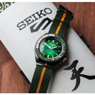 Hodinky Seiko 5 Sports SRPF73K1 Naruto&Boruto Limited Edition Rock Lee 6500pcs